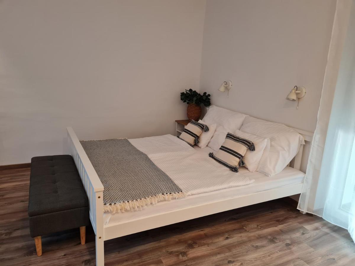 Appartement Darnay20 Vendeghaz à Gyenesdiás Extérieur photo